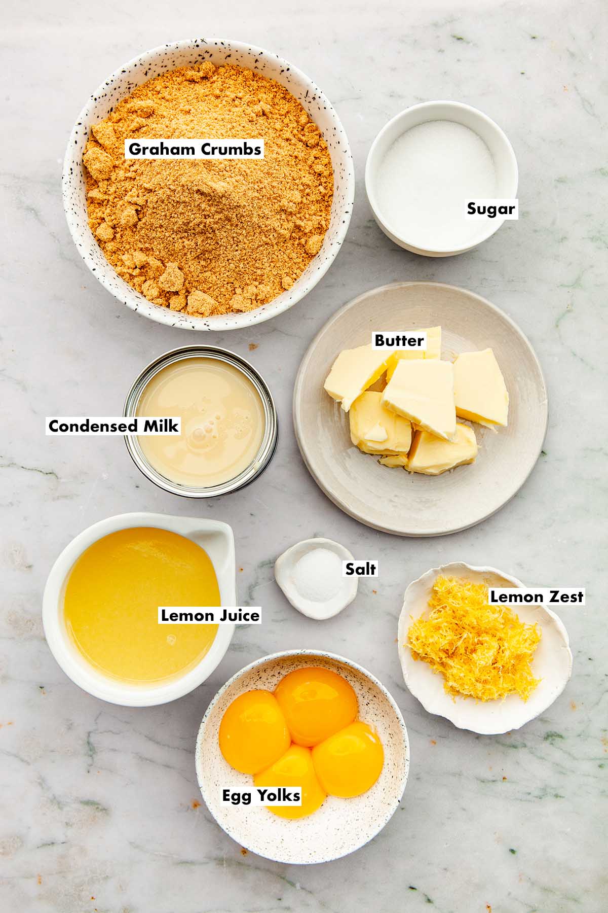 Ingredients to make condensed milk lemon slices.